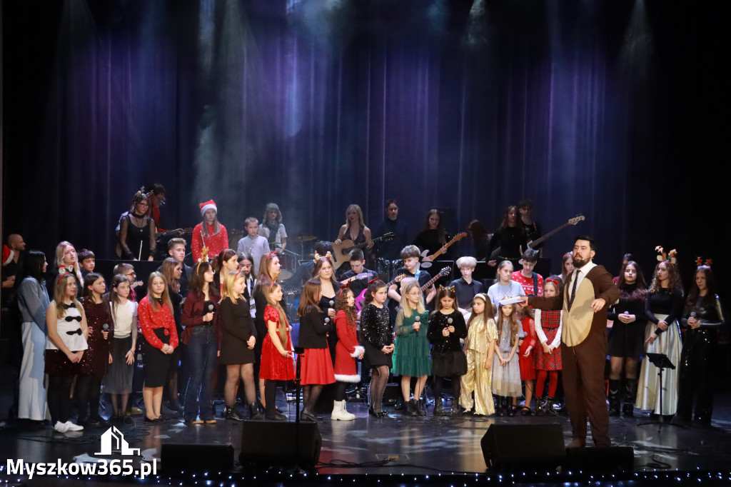 Fotorelacja: Koncert Kolęd MDK Myszków