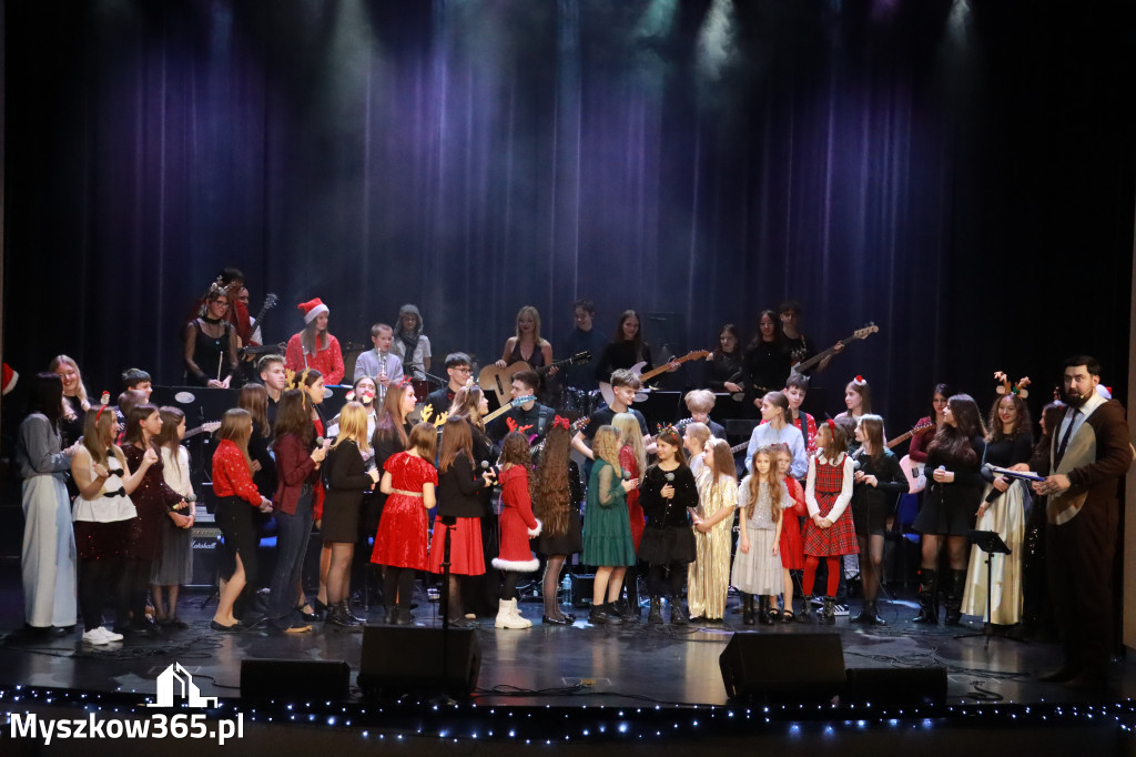 Fotorelacja: Koncert Kolęd MDK Myszków