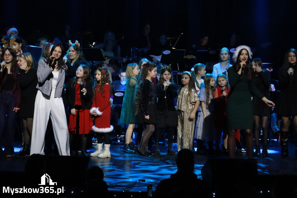 Fotorelacja: Koncert Kolęd MDK Myszków