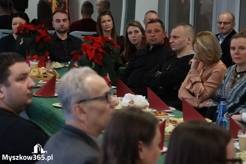 Fotorelacja: Spotkanie Wigilijne w MOSiR Myszków