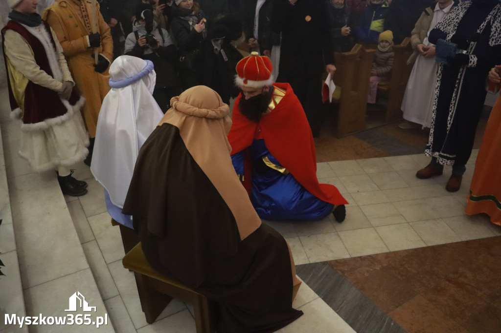 Fotorelacja: Orszak Trzech Króli w Myszkowie