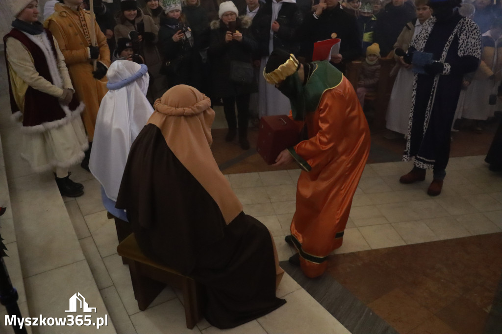 Fotorelacja: Orszak Trzech Króli w Myszkowie