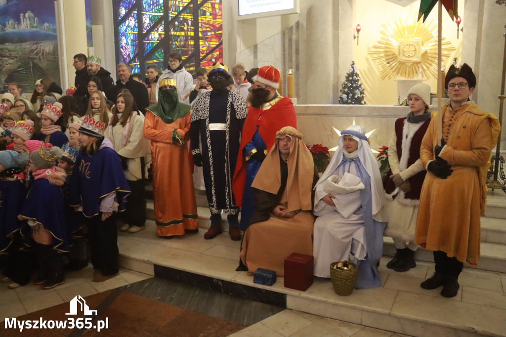 Fotorelacja: Orszak Trzech Króli w Myszkowie