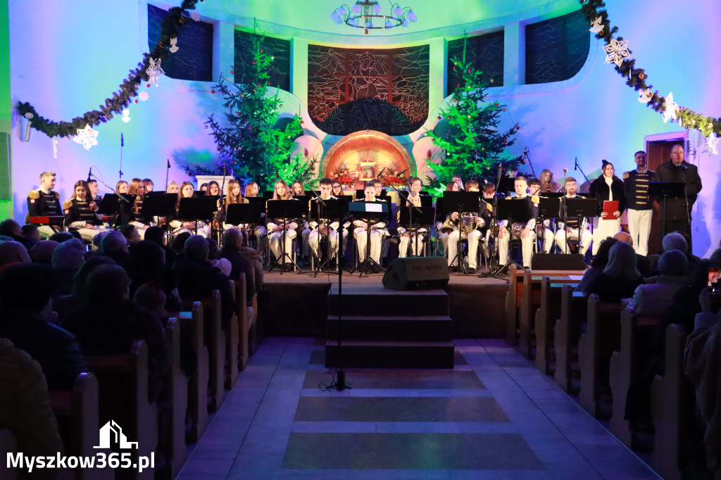 Fotorelacja: Koncert Noworoczny w Pińczycach