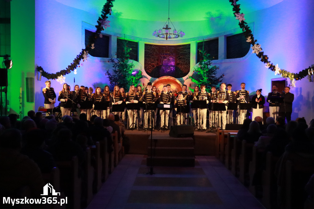 Fotorelacja: Koncert Noworoczny w Pińczycach