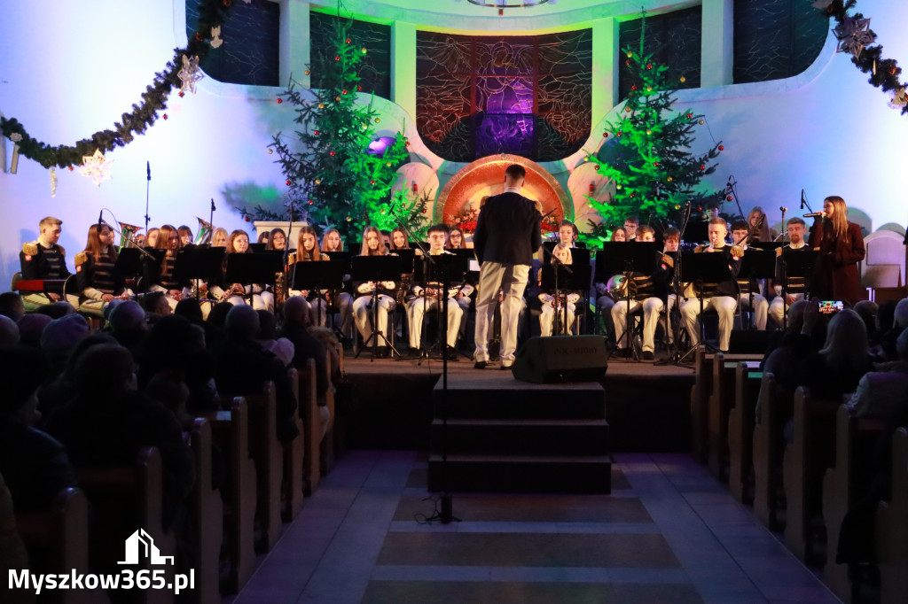 Fotorelacja: Koncert Noworoczny w Pińczycach