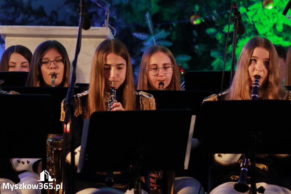 Fotorelacja: Koncert Noworoczny w Pińczycach