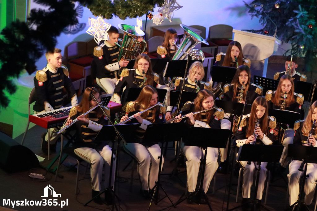 Fotorelacja: Koncert Noworoczny w Pińczycach