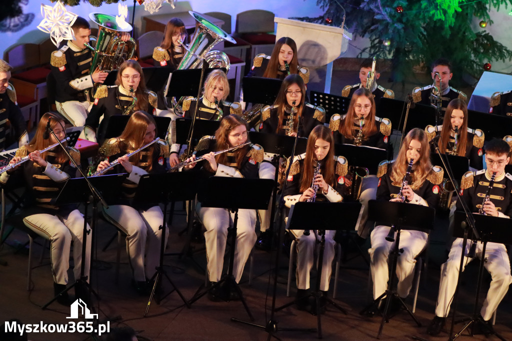 Fotorelacja: Koncert Noworoczny w Pińczycach