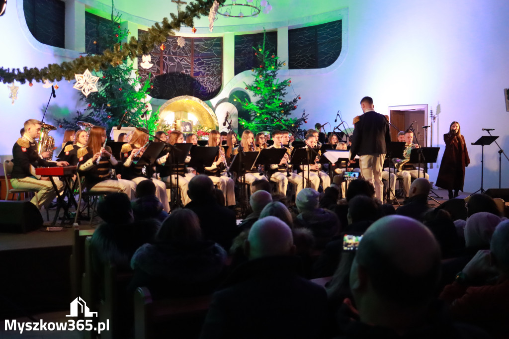 Fotorelacja: Koncert Noworoczny w Pińczycach