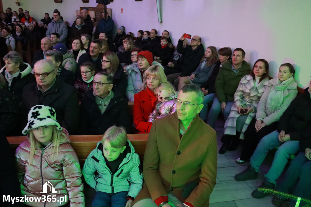 Fotorelacja: Koncert Noworoczny w Pińczycach