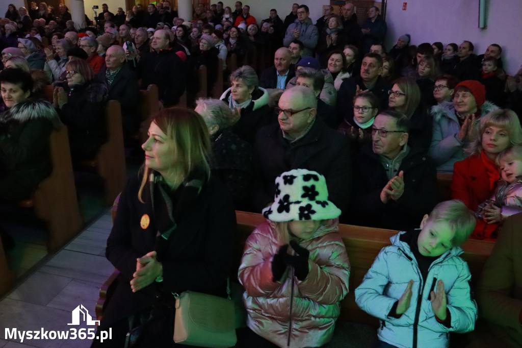 Fotorelacja: Koncert Noworoczny w Pińczycach