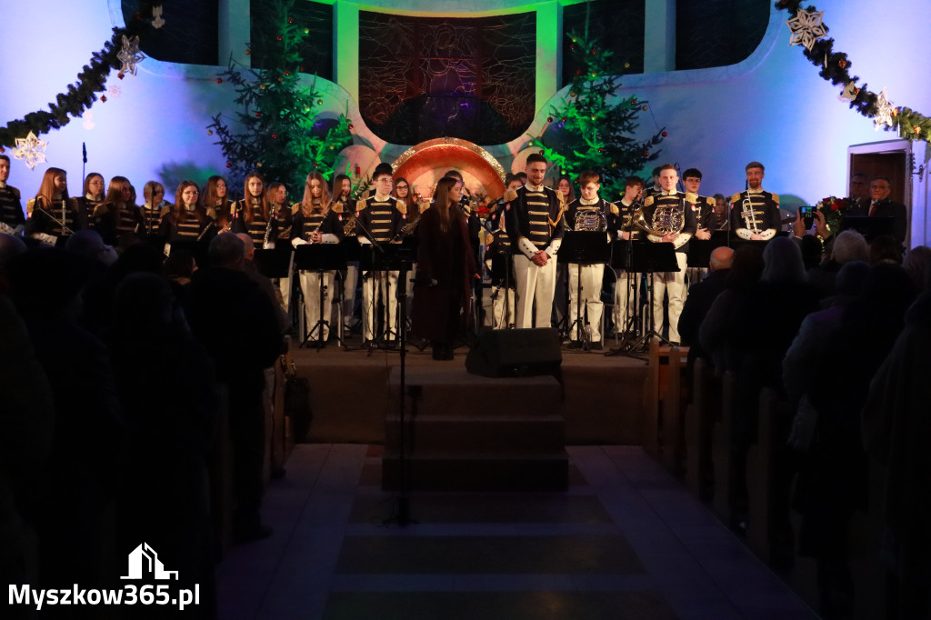 Fotorelacja: Koncert Noworoczny w Pińczycach