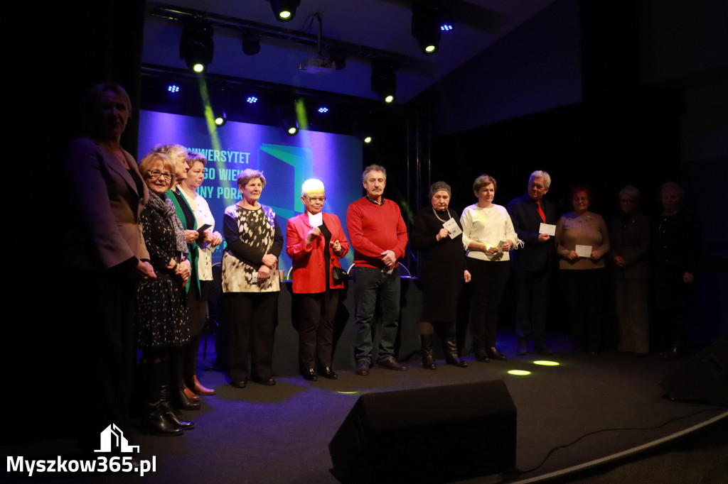 Fotorelacja: Inauguracja Uniwersytetu Trzeciego Wieku w Poraju