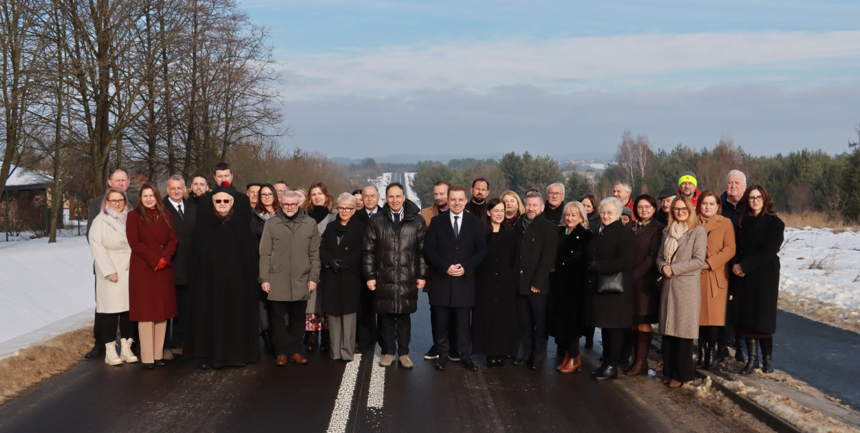 Fotorelacja: Uroczystość otwarcia drogi Choroń - Biskupice