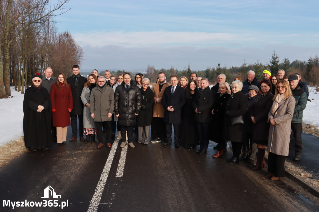 Fotorelacja: Uroczystość otwarcia drogi Choroń - Biskupice
