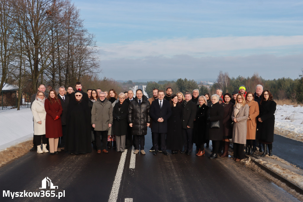 Fotorelacja: Uroczystość otwarcia drogi Choroń - Biskupice