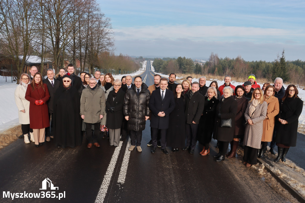 Fotorelacja: Uroczystość otwarcia drogi Choroń - Biskupice