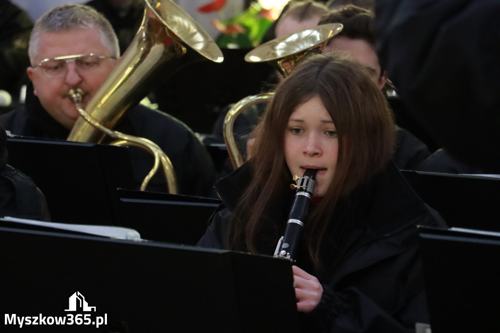 Fotorelacja: Koncert ŚWIĄTECZNO-NOWOROCZNY Orkiestry Dętej OSP Żelisławice