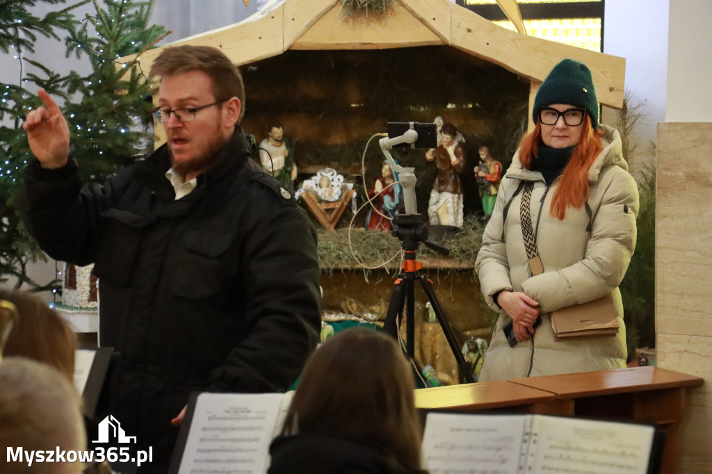 Fotorelacja: Koncert ŚWIĄTECZNO-NOWOROCZNY Orkiestry Dętej OSP Żelisławice