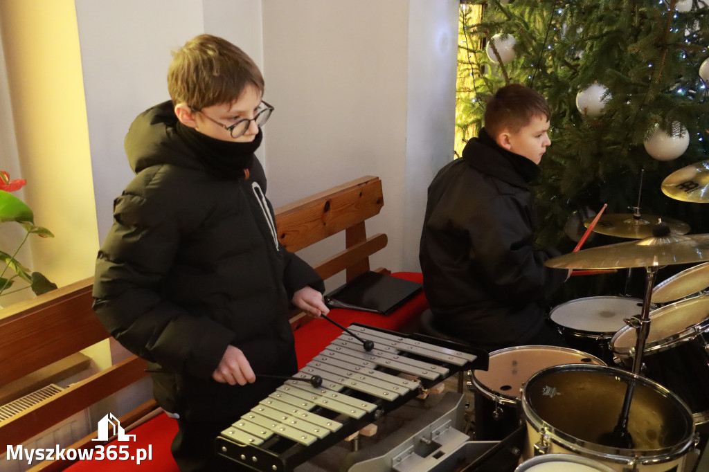Fotorelacja: Koncert ŚWIĄTECZNO-NOWOROCZNY Orkiestry Dętej OSP Żelisławice
