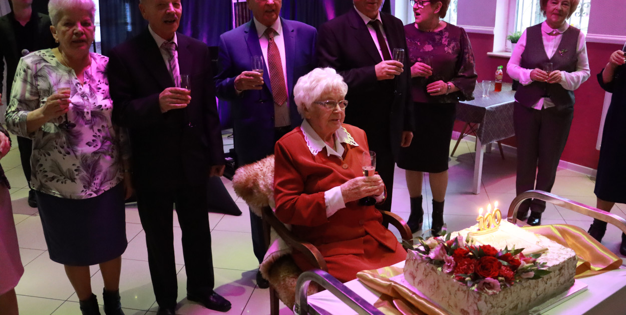 Fotorelacja: 100 lat mieszkanki Myszkowa Pani Zenobii Filipczyk