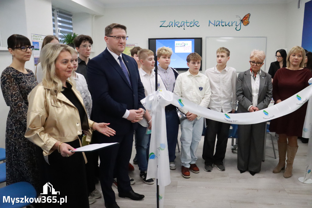 Fotorelacja: ZAKĄTEK NATURY w Szkole Podstawowej w Poraju