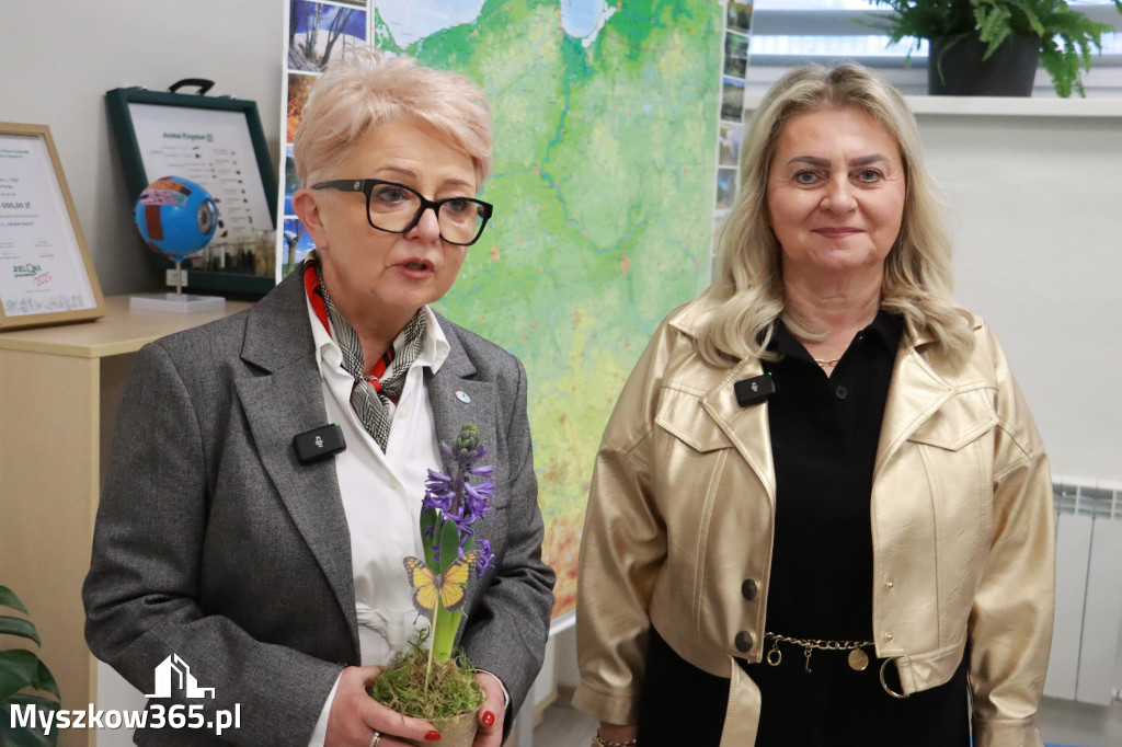 Fotorelacja: ZAKĄTEK NATURY w Szkole Podstawowej w Poraju