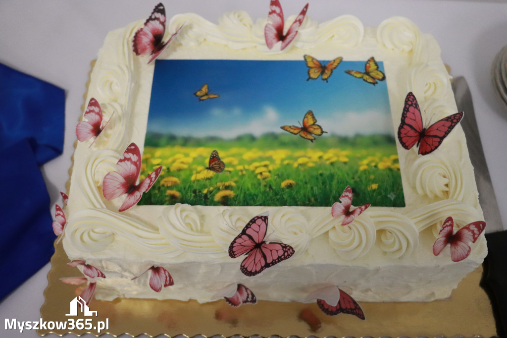 Fotorelacja: ZAKĄTEK NATURY w Szkole Podstawowej w Poraju