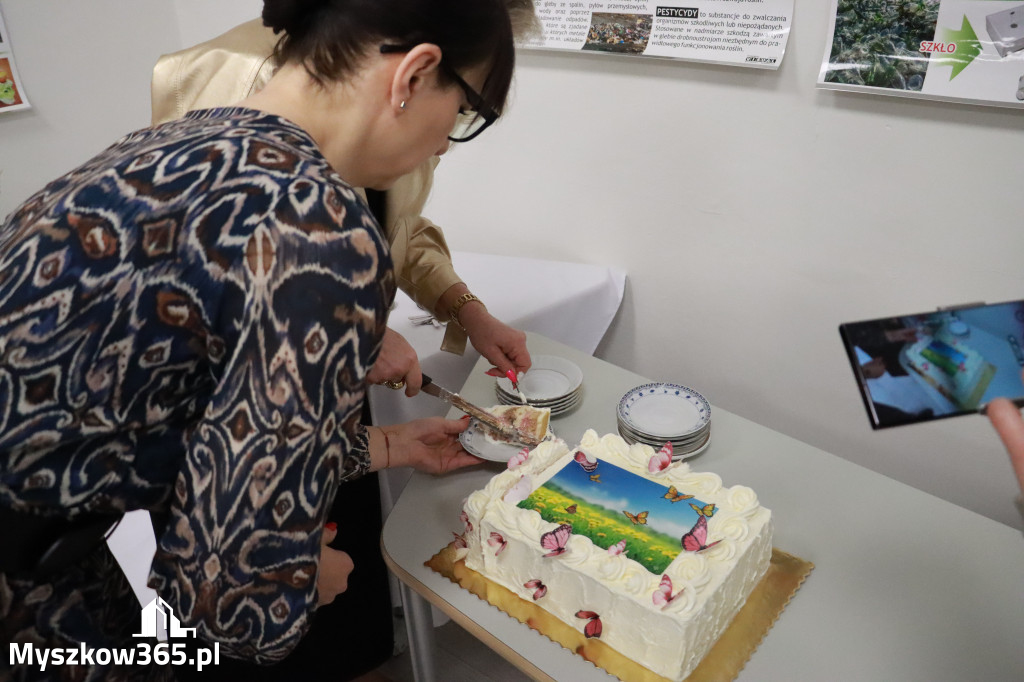 Fotorelacja: ZAKĄTEK NATURY w Szkole Podstawowej w Poraju