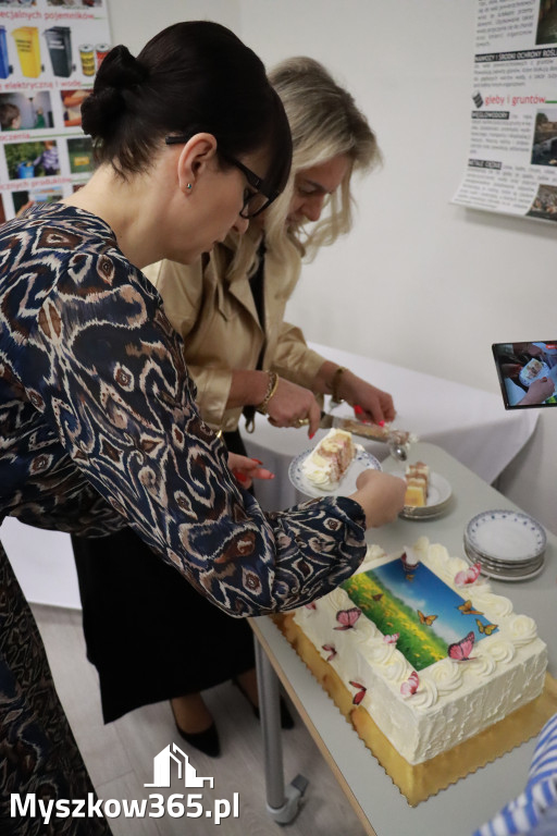 Fotorelacja: ZAKĄTEK NATURY w Szkole Podstawowej w Poraju