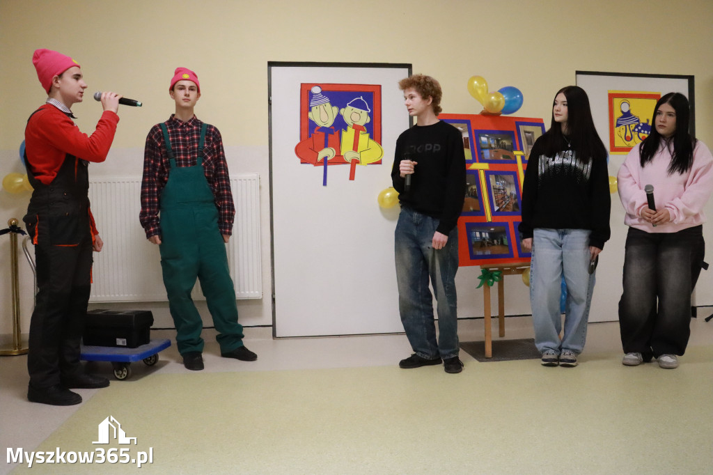 Fotorelacja: Uroczyste otwarcie windy oraz świetlicy szkolnej w SP3 Myszków