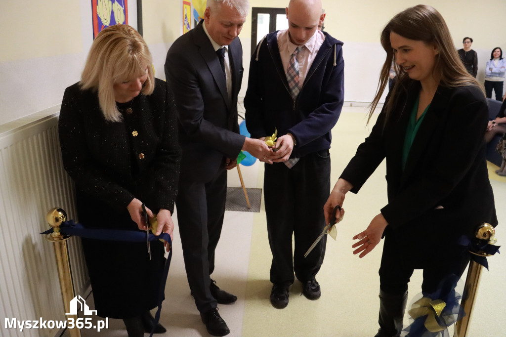 Fotorelacja: Uroczyste otwarcie windy oraz świetlicy szkolnej w SP3 Myszków