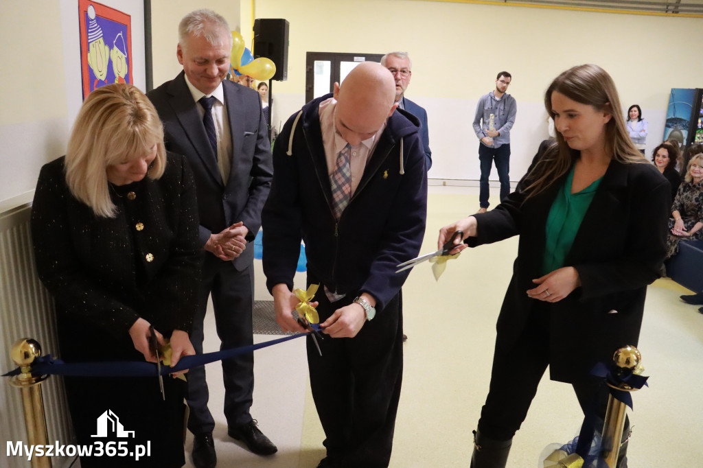 Fotorelacja: Uroczyste otwarcie windy oraz świetlicy szkolnej w SP3 Myszków