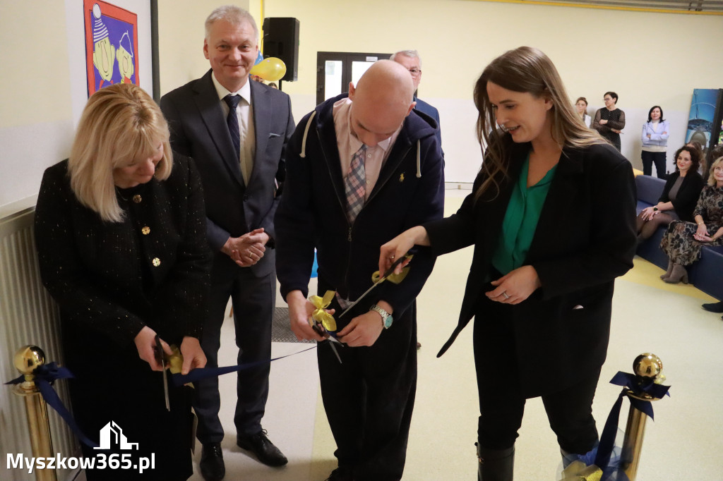 Fotorelacja: Uroczyste otwarcie windy oraz świetlicy szkolnej w SP3 Myszków