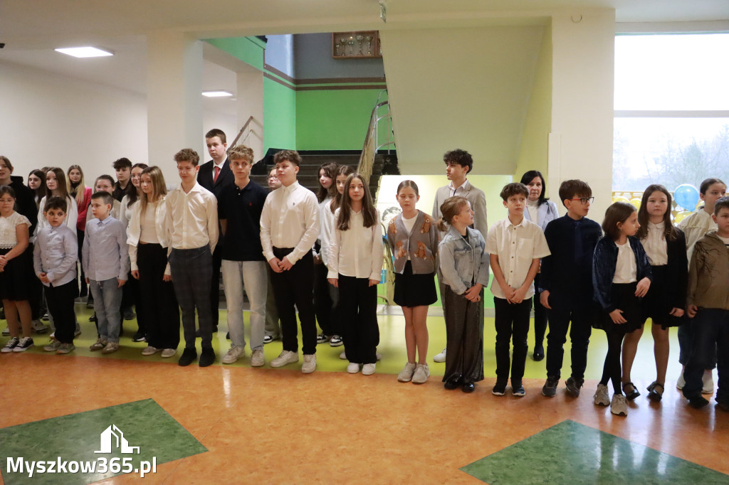 Fotorelacja: Uroczyste otwarcie windy oraz świetlicy szkolnej w SP3 Myszków