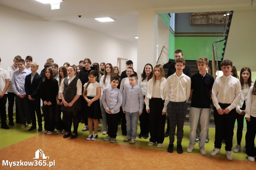 Fotorelacja: Uroczyste otwarcie windy oraz świetlicy szkolnej w SP3 Myszków