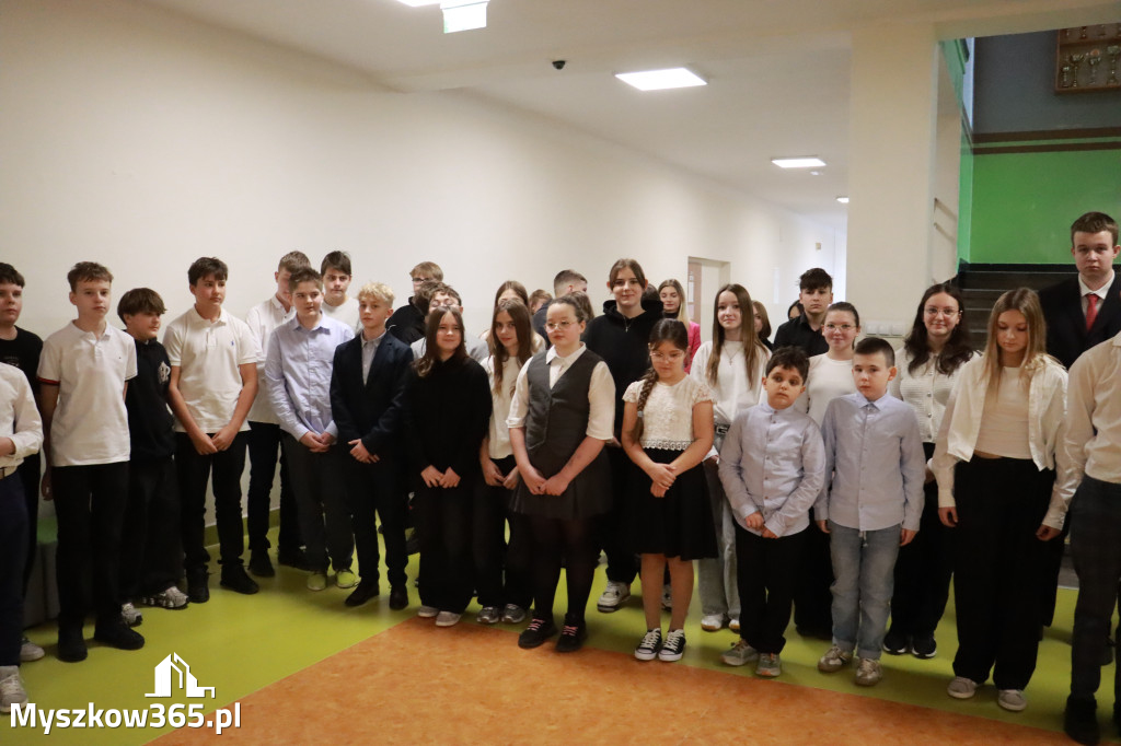 Fotorelacja: Uroczyste otwarcie windy oraz świetlicy szkolnej w SP3 Myszków