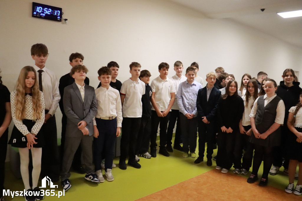 Fotorelacja: Uroczyste otwarcie windy oraz świetlicy szkolnej w SP3 Myszków