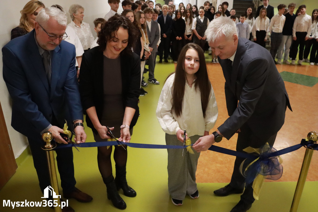 Fotorelacja: Uroczyste otwarcie windy oraz świetlicy szkolnej w SP3 Myszków