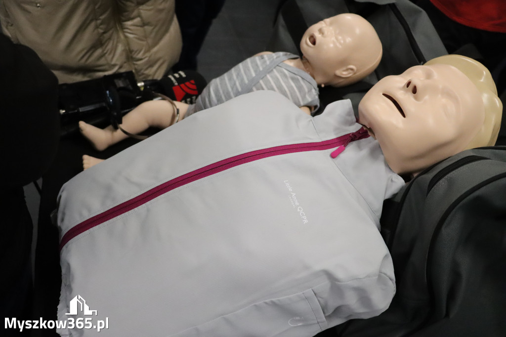 Fotorelacja: Przekazanie sprzętu dla Grupy Jurajskiej GOPR w Podlesicach gmina Kroczyce