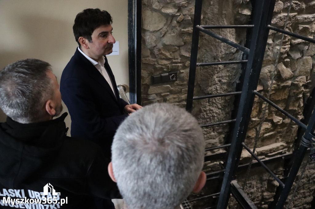 Fotorelacja: Przekazanie sprzętu dla Grupy Jurajskiej GOPR w Podlesicach gmina Kroczyce