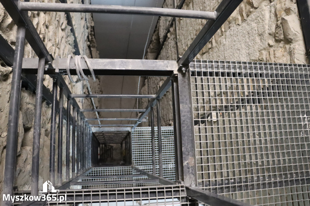 Fotorelacja: Przekazanie sprzętu dla Grupy Jurajskiej GOPR w Podlesicach gmina Kroczyce