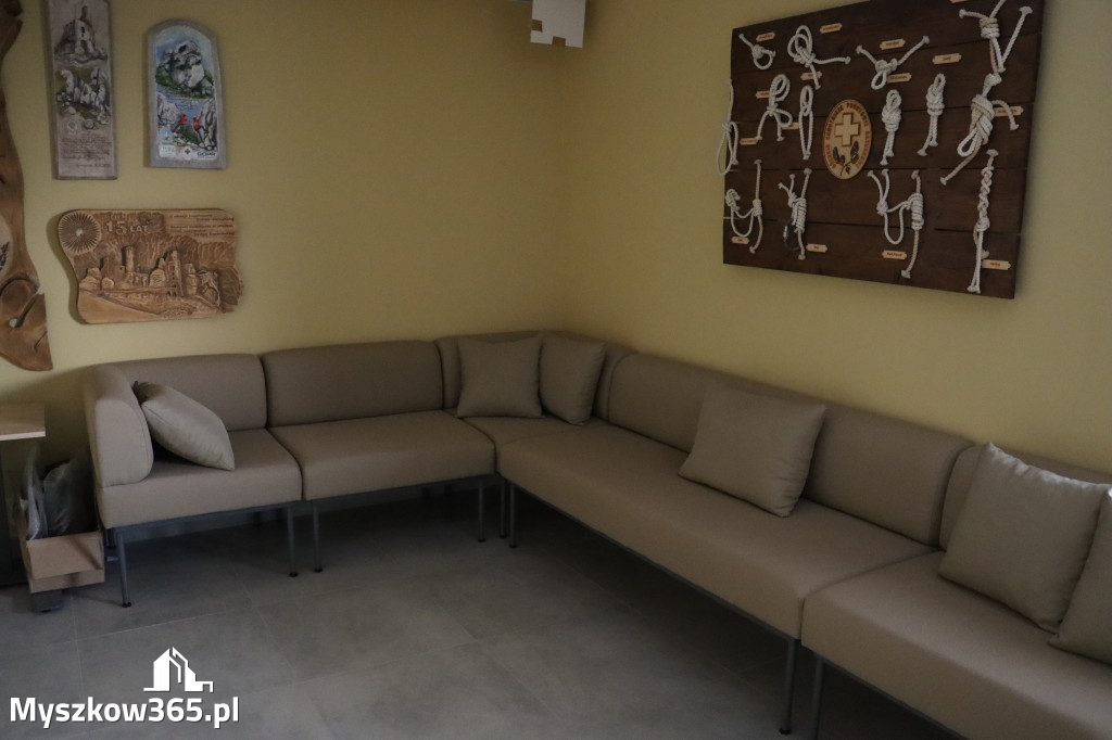 Fotorelacja: Przekazanie sprzętu dla Grupy Jurajskiej GOPR w Podlesicach gmina Kroczyce