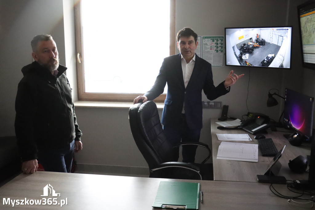 Fotorelacja: Przekazanie sprzętu dla Grupy Jurajskiej GOPR w Podlesicach gmina Kroczyce