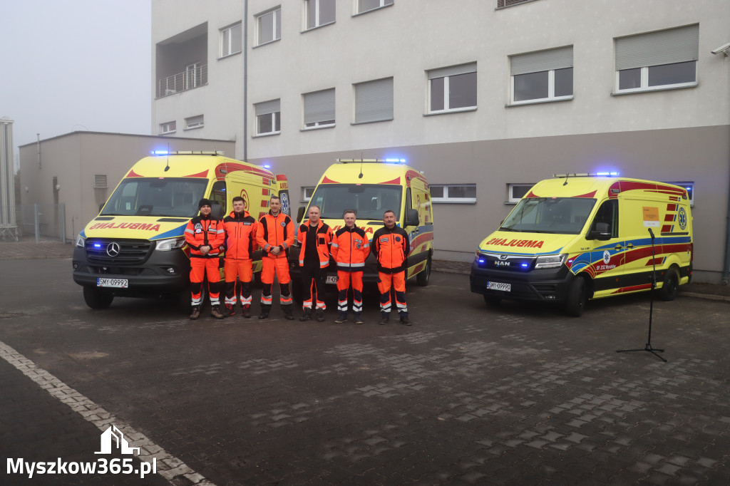 Fotorelacja: Briefing prasowy - zakup trzech ambulansów dla SPZOZ w Myszkowie