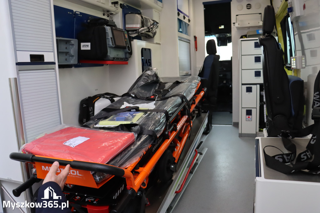 Fotorelacja: Briefing prasowy - zakup trzech ambulansów dla SPZOZ w Myszkowie