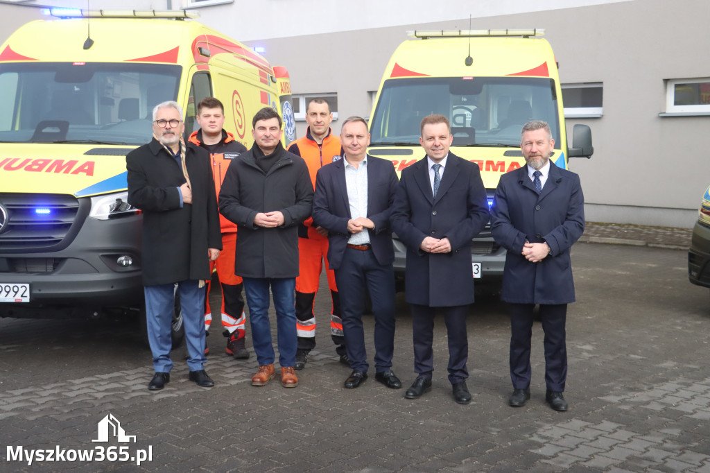 Fotorelacja: Briefing prasowy - zakup trzech ambulansów dla SPZOZ w Myszkowie