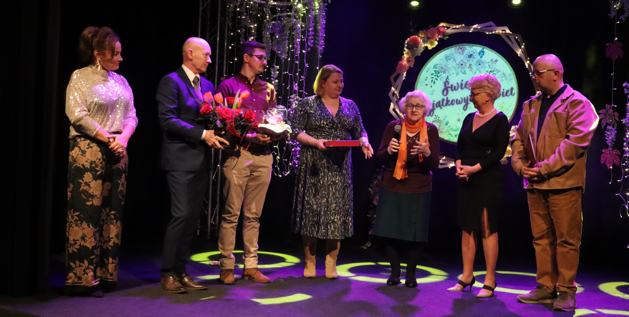 Fotorelacja: Święto Wyjątkowych Kobiet w Poraju