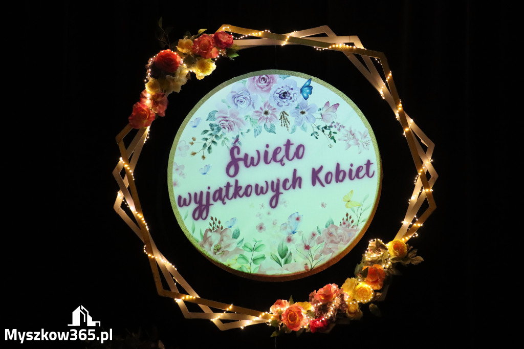 Fotorelacja: Święto Wyjątkowych Kobiet w Poraju